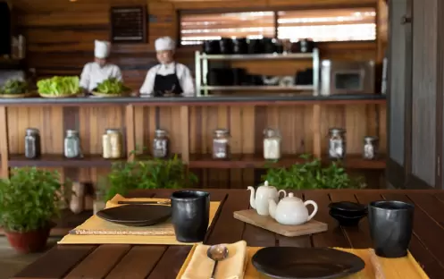 Six Senses Con Dao-Vietnamese By The Market_3118 Six Senses Con Dao-Vietnamese By The Market_3118