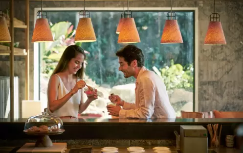 Ice Cream Parlor 2_6805 Ice Cream Parlor 2_6805