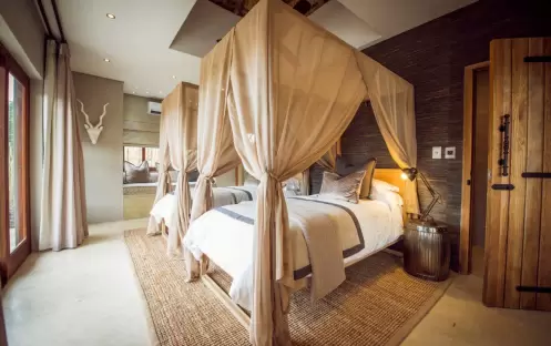 LUXURY VILLA 2ND SUITE LUXURY VILLA 2ND SUITE