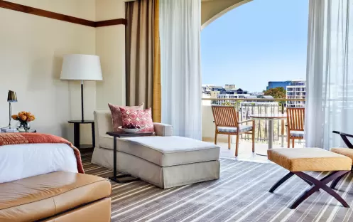 One Bedroom Marina Grand Suite One Bedroom Marina Grand Suite