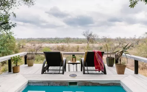 WATERHOLE POLE SUITE WATERHOLE POLE SUITE
