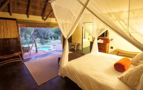 AMKHALA SAFARI LODGE - BEDROOM AMKHALA SAFARI LODGE - BEDROOM