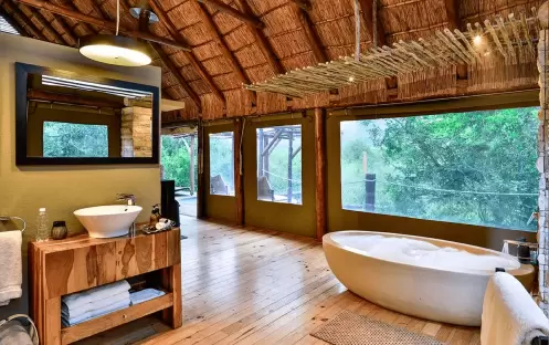 SHAMWARI-BAYETHE-DRESSING-ROOM SHAMWARI-BAYETHE-DRESSING-ROOM