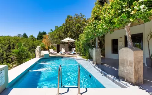 VILLA-POOL VILLA-POOL