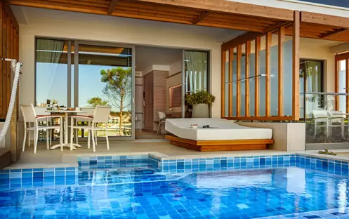 VALAMAR COLLECTION - V LEVEL SWIM UP SUPERIOR SEAVIEW FAMILY SUITE SWIM UP POOL VALAMAR COLLECTION - V LEVEL SWIM UP SUPERIOR SEAVIEW FAMILY SUITE SWIM UP POOL