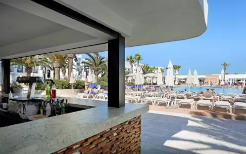 GRAND PALLADIUM - POOL BAR  POOL VIEW GRAND PALLADIUM - POOL BAR  POOL VIEW