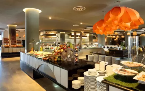 GRAND PALLADIUM - SA PRUNERA  DESSERT SECTION GRAND PALLADIUM - SA PRUNERA  DESSERT SECTION
