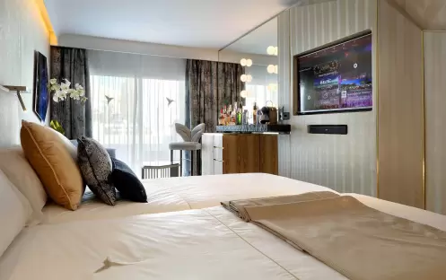 USHUAIA - TOWER SUPERIOR  DOUBLE BED USHUAIA - TOWER SUPERIOR  DOUBLE BED