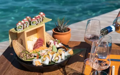 CARESSE HOTEL - BUDDHA BAR SUSHI DINING CARESSE HOTEL - BUDDHA BAR SUSHI DINING