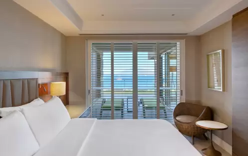 CARESSE HOTEL - TWO BEDROOM SUITE MASTER BEDROOM CARESSE HOTEL - TWO BEDROOM SUITE MASTER BEDROOM