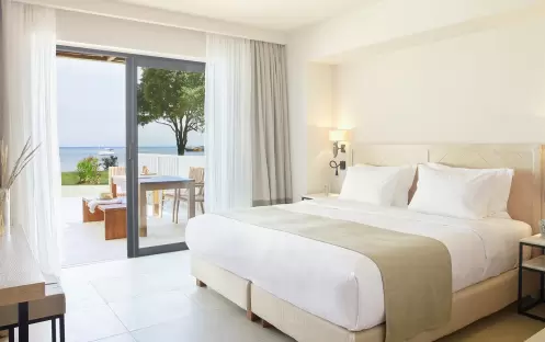 Grace Beach Front Suite Grace Beach Front Suite