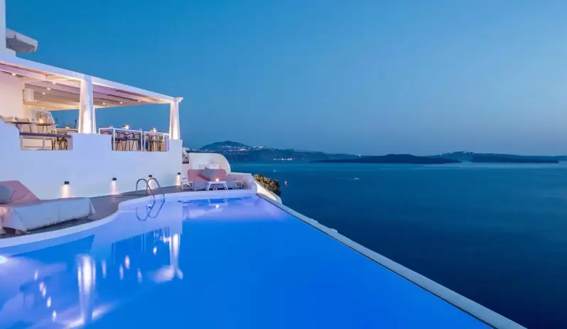KATIKIES-SANTORINI-CHAMPAGNE-BAR KATIKIES-SANTORINI-CHAMPAGNE-BAR