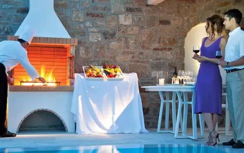 Mykonos Grand Hotel & Resort-Private Pool Suite Barbecue_5424