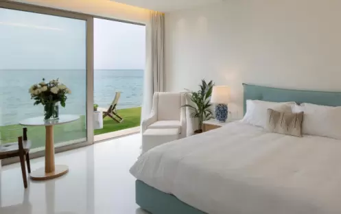 GRAND PAVILION WATERFRON BEDROOM GRAND PAVILION WATERFRON BEDROOM