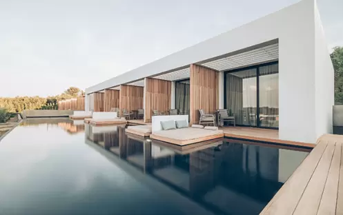 Swim-Up Suite Sundeck Swim-Up Suite Sundeck