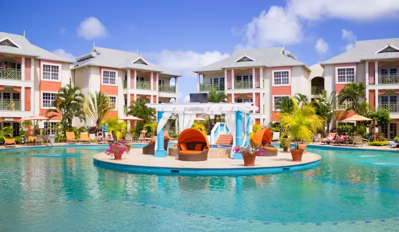 Bay Gardens Beach Resort & Spa 9_001 Bay Gardens Beach Resort & Spa 9_001