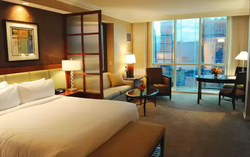 Signature Deluxe Suite Signature Deluxe Suite