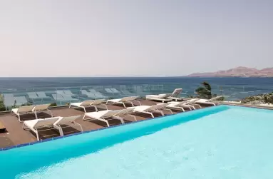 Hotel Fariones