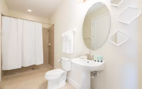 Encore Resort - Eight Bedroom Shower Encore Resort - Eight Bedroom Shower