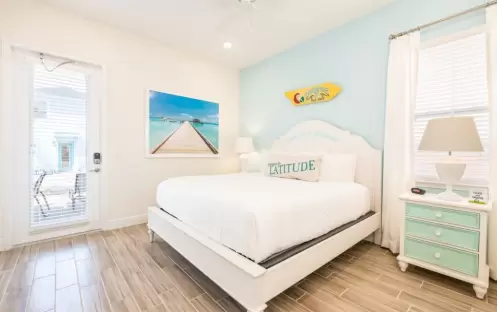 Margaritaville Resort - Three Bedroom Cottage Master bedroom Margaritaville Resort - Three Bedroom Cottage Master bedroom