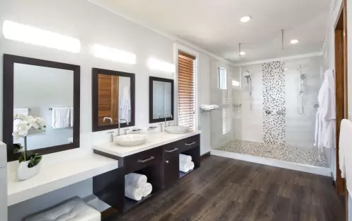 Hammock Cove - Waterfront Villa Bathroom Hammock Cove - Waterfront Villa Bathroom
