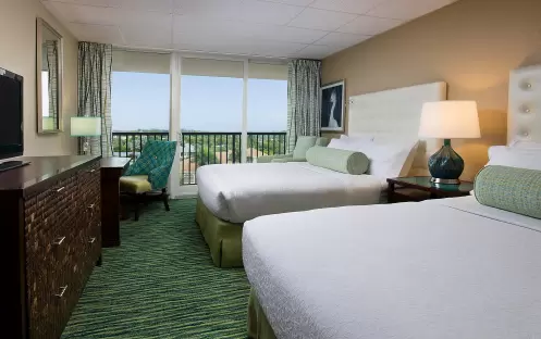 Holiday inn Lido Beach - Standard Queen_001 Holiday inn Lido Beach - Standard Queen_001