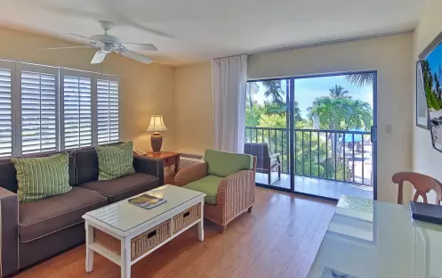 Sanibel Inn - Suite Pool View Balcony Sanibel Inn - Suite Pool View Balcony