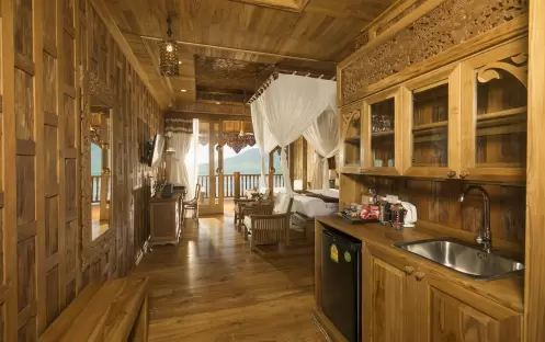 Santhiya Koh Yao - Supreme Deluxe Bay View Kitchen Santhiya Koh Yao - Supreme Deluxe Bay View Kitchen