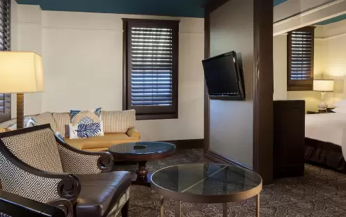 Deluxe Suite Deluxe Suite