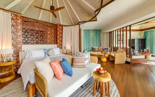 OZEN RESERVE BOLIFUSHI, Ocean Pool Suite Master Bedroom OZEN RESERVE BOLIFUSHI, Ocean Pool Suite Master Bedroom