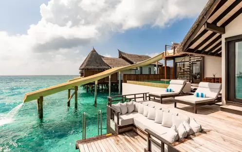 OZEN RESERVE BOLIFUSHI - Ocean Pool Suite with Slide - Outdoor Deck OZEN RESERVE BOLIFUSHI - Ocean Pool Suite with Slide - Outdoor Deck