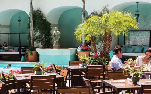 The Pool Bar & Café The Pool Bar & Café