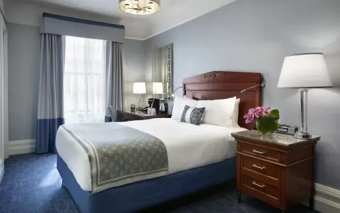 Signature Room Signature Room