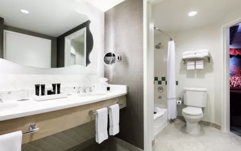 Hard-Rock-Hotel-Universal-Orlando-Future-Rock-Royalty-Suite-Washroom Hard-Rock-Hotel-Universal-Orlando-Future-Rock-Royalty-Suite-Washroom