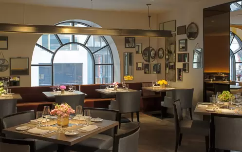 Peninsula New York - Clement Restaurant - Mirror Peninsula New York - Clement Restaurant - Mirror