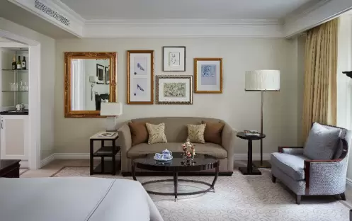 Junior Executive Suite Junior Executive Suite