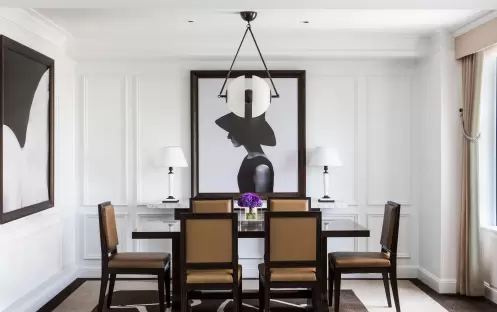 The Ritz Carlton New York - Premiere Park View Suite Dining