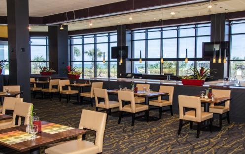 Hilton Coco Beach Ocean Front - Salt Restaurant Hilton Coco Beach Ocean Front - Salt Restaurant
