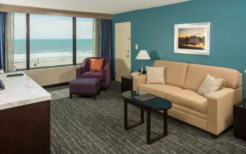 Hilton Cocoa Beach - Junior Suite Living Room Hilton Cocoa Beach - Junior Suite Living Room