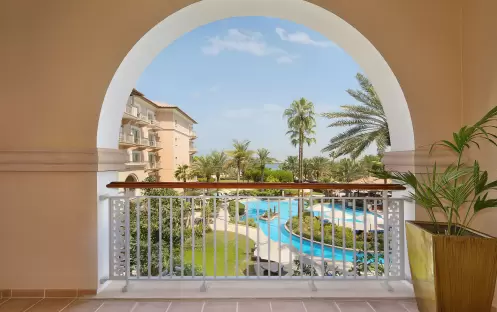 The Ritz-Carlton, Dubai, JBR - Deluxe Room - Garden View 2 The Ritz-Carlton, Dubai, JBR - Deluxe Room - Garden View 2