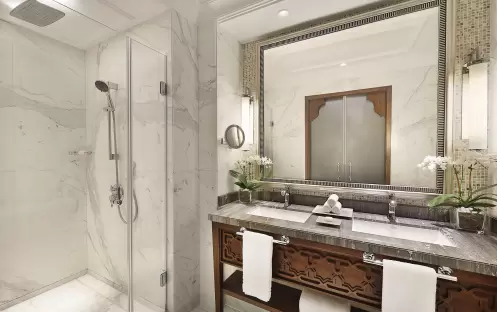 The Ritz-Carlton, Dubai, JBR - Deluxe Room Bathroom 2 The Ritz-Carlton, Dubai, JBR - Deluxe Room Bathroom 2