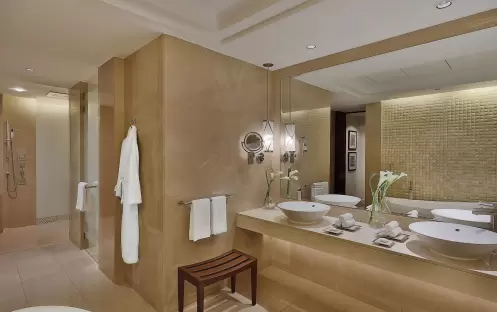 The Ritz-Carlton, Dubai, JBR - One Bedroom Ocean Club Suite -  Bathroom The Ritz-Carlton, Dubai, JBR - One Bedroom Ocean Club Suite -  Bathroom