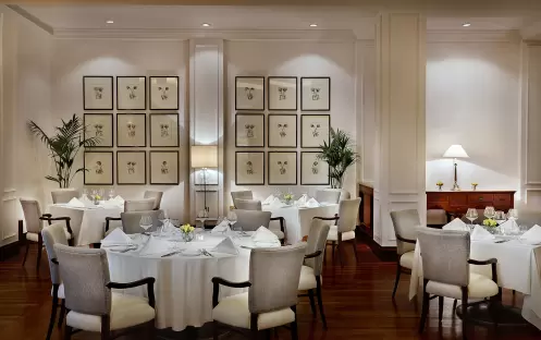 The Ritz-Carlton, Dubai, JBR - Splendido Restaurant Interior 1 The Ritz-Carlton, Dubai, JBR - Splendido Restaurant Interior 1
