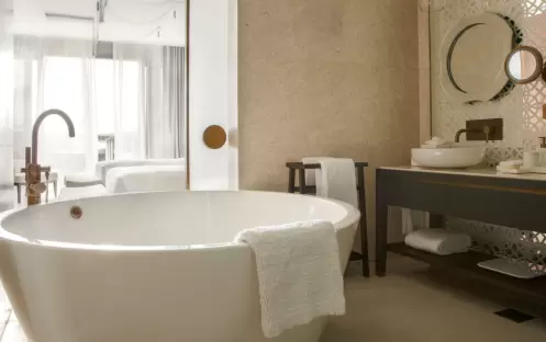 jumeirah-at-saadiyat-island-resort--two-bedrooms-villa--bathroom jumeirah-at-saadiyat-island-resort--two-bedrooms-villa--bathroom