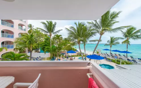 48-room-mixed-view-patio 48-room-mixed-view-patio