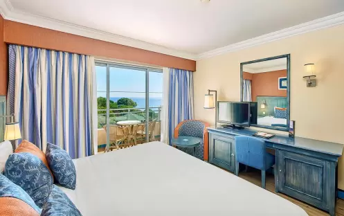 Bedroom sea view Bedroom sea view