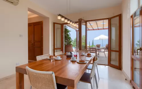 2-Bedroom Superior Villa 190 (5) 2-Bedroom Superior Villa 190 (5)