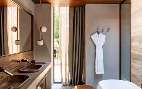 Il Sereno - Signature Penthouse Suite Washroom Il Sereno - Signature Penthouse Suite Washroom