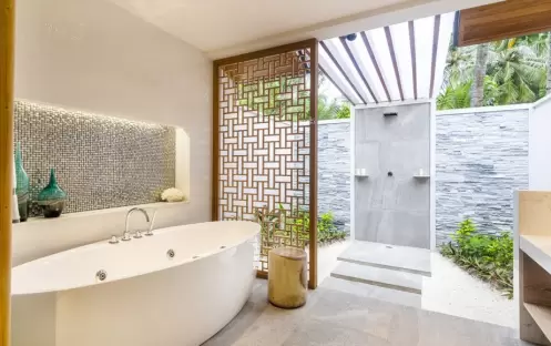 Lily Beach - Beach Suite with Jacuzzi  Bathroom