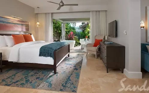 Island Village One Bedroom Butler Villa Suite w Private Pool - V1PP Bedroom Island Village One Bedroom Butler Villa Suite w Private Pool - V1PP Bedroom